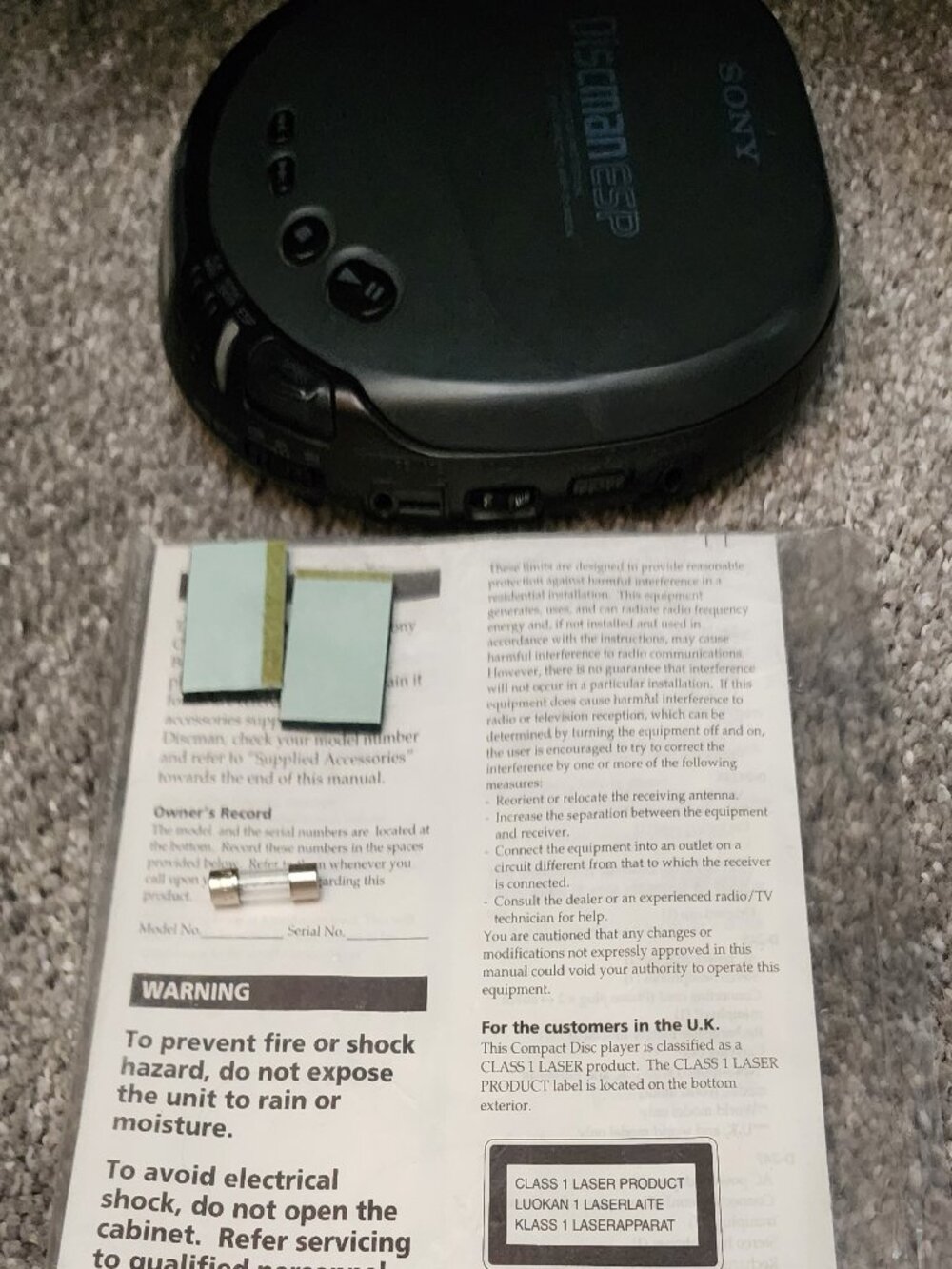 Sony Discman ESP with power cord, car power supply, fuse & manual - EUC! - Picture 7 of 8